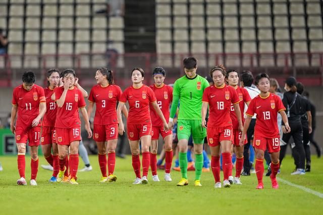 在线播放人成午夜免费视频